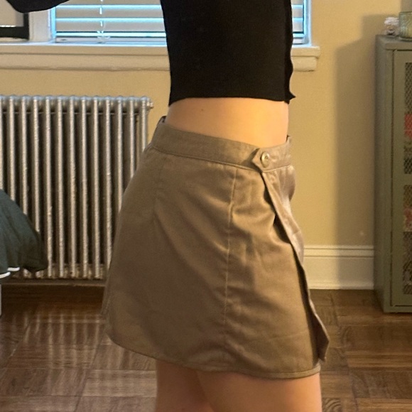 Motel Rocks Mini Skirt - Picture 5 of 6